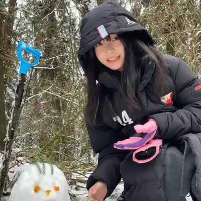 菱千萍 菱千萍